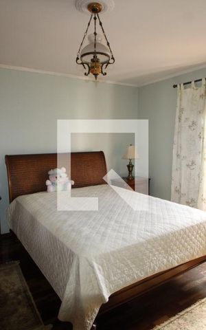 Casa à venda com 300m², 3 quartos e 4 vagasQuarto 