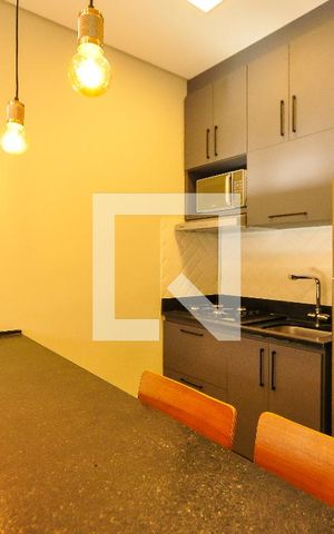 Studio para alugar com 38m², 1 quarto e sem vaga Studio para alugar com 38m², 1 quarto e sem vagaCozinha