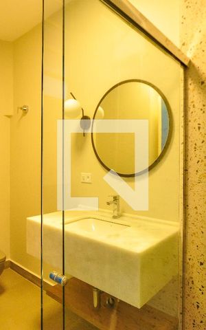 Studio para alugar com 38m², 1 quarto e sem vaga Studio para alugar com 38m², 1 quarto e sem vagaBanheiro