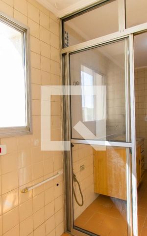 Apartamento para alugar com 72m², 3 quartos e 1 vagaÁrea de Serviço