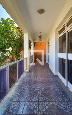 Casa à venda com 400m², 4 quartos e 6 vagasVaranda da Sala 1