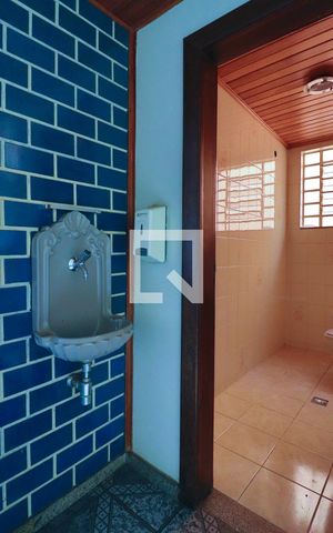 Casa à venda com 400m², 4 quartos e 6 vagasLavabo da Sala