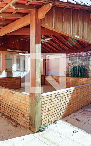 Casa à venda com 400m², 4 quartos e 6 vagasÁrea Externa