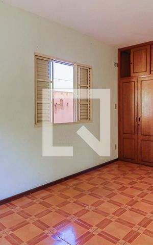 Casa à venda com 400m², 4 quartos e 6 vagasQuarto 3