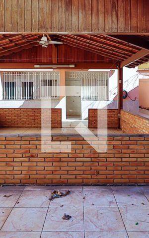 Casa à venda com 400m², 4 quartos e 6 vagasÁrea Externa