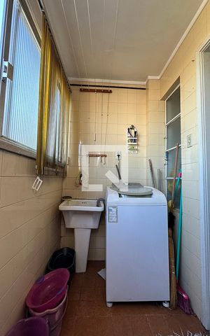Apartamento à venda com 148m², 3 quartos e sem vagaLavanderia