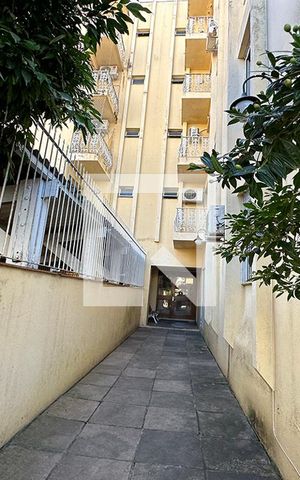 Apartamento à venda com 64m², 1 quarto e sem vagaÁrea comum