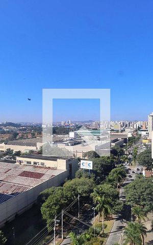 Apartamento para alugar com 170m², 2 quartos e 3 vagasVista do Closet Suíte 1