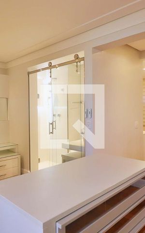 Apartamento para alugar com 170m², 2 quartos e 3 vagasSuíte 1