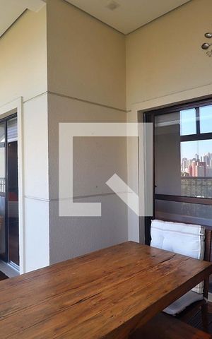 Apartamento para alugar com 170m², 2 quartos e 3 vagasVaranda