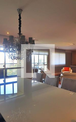 Apartamento para alugar com 170m², 2 quartos e 3 vagasSala