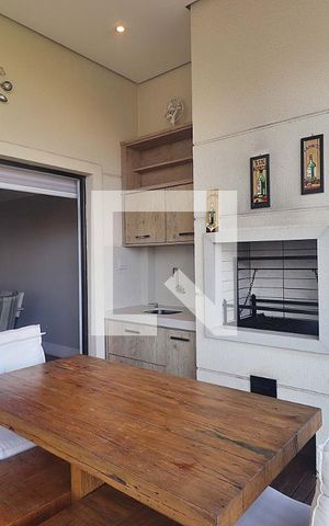 Apartamento para alugar com 170m², 2 quartos e 3 vagasVaranda