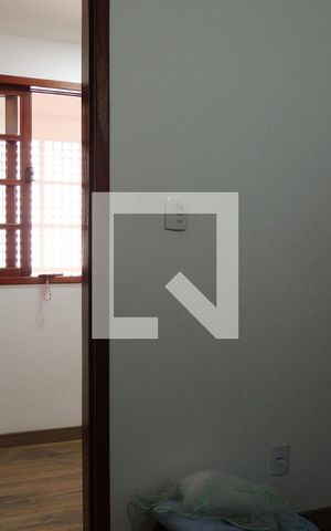 Casa de condomínio para alugar com 320m², 4 quartos e 1 vagaQuarto 3