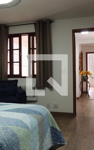 Casa de condomínio para alugar com 320m², 4 quartos e 1 vagaQuarto Suíte 2