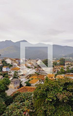 Casa de condomínio para alugar com 320m², 4 quartos e 1 vaga Casa de condomínio para alugar com 320m², 4 quartos e 1 vagaVista