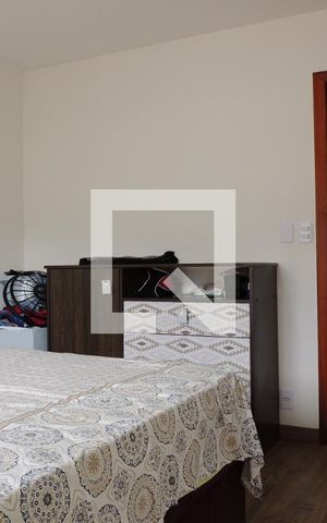 Casa de condomínio para alugar com 320m², 4 quartos e 1 vagaQuarto 4