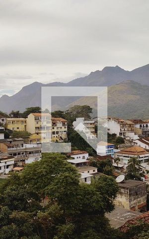Casa de condomínio para alugar com 320m², 4 quartos e 1 vaga Casa de condomínio para alugar com 320m², 4 quartos e 1 vagaVista