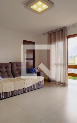 Casa de condomínio para alugar com 320m², 4 quartos e 1 vaga Casa de condomínio para alugar com 320m², 4 quartos e 1 vagaSala 2
