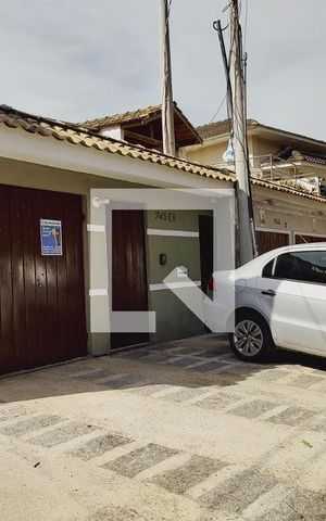 Casa de condomínio para alugar com 320m², 4 quartos e 1 vaga Casa de condomínio para alugar com 320m², 4 quartos e 1 vagaFachada Frente