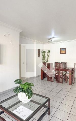 Apartamento para alugar com 100m², 3 quartos e 1 vaga Apartamento para alugar com 100m², 3 quartos e 1 vagaSala