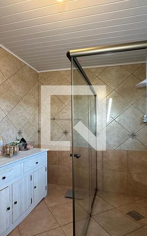 Casa à venda com 120m², 3 quartos e 1 vagaBanheiro 
