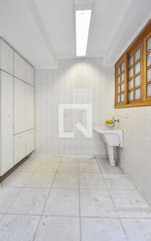 Casa para alugar com 180m², 3 quartos e 2 vagasLavanderia 