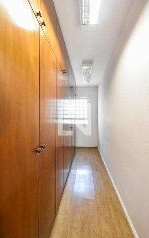 Casa para alugar com 180m², 3 quartos e 2 vagasCloset