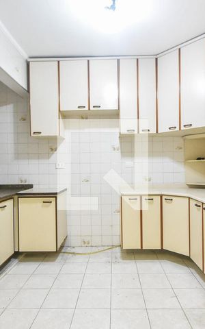 Casa para alugar com 180m², 3 quartos e 2 vagasCozinha