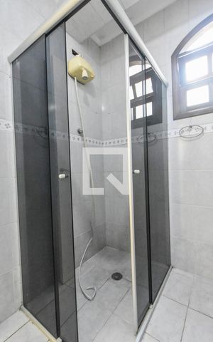 Casa para alugar com 180m², 3 quartos e 2 vagasBanheiro 03