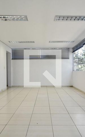 Casa para alugar com 180m², 3 quartos e 2 vagasSala 02
