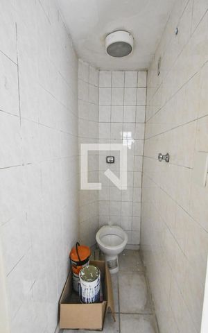 Casa para alugar com 180m², 3 quartos e 2 vagasBanheiro de Serviço 