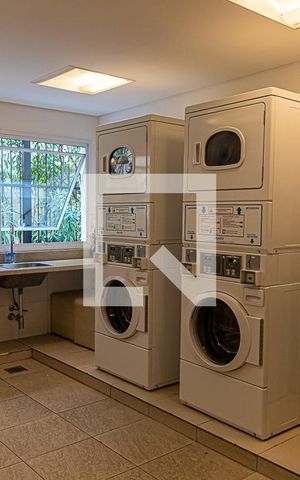 Apartamento à venda com 56m², 2 quartos e 1 vaga Apartamento à venda com 56m², 2 quartos e 1 vagaÁrea comum