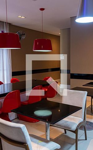 Apartamento à venda com 56m², 2 quartos e 1 vaga Apartamento à venda com 56m², 2 quartos e 1 vagaÁrea comum