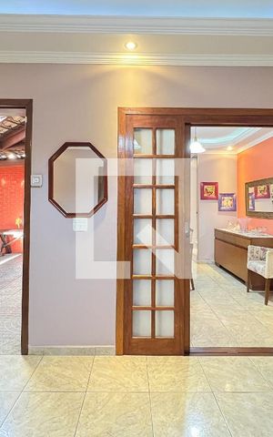 Casa à venda com 209m², 3 quartos e 5 vagasSala 2