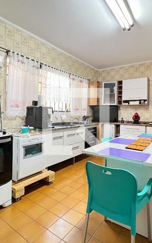 Casa à venda com 209m², 3 quartos e 5 vagasCozinha