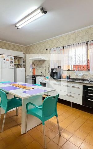 Casa à venda com 209m², 3 quartos e 5 vagasCozinha