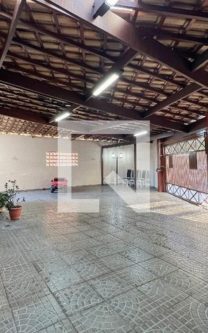 Casa à venda com 209m², 3 quartos e 5 vagasGaragem