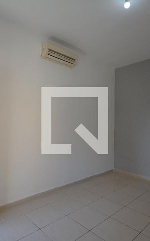 Casa para alugar com 85m², 2 quartos e 1 vagaSala