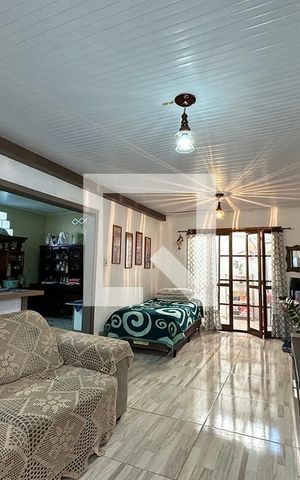 Casa à venda com 110m², 2 quartos e 1 vagaSala