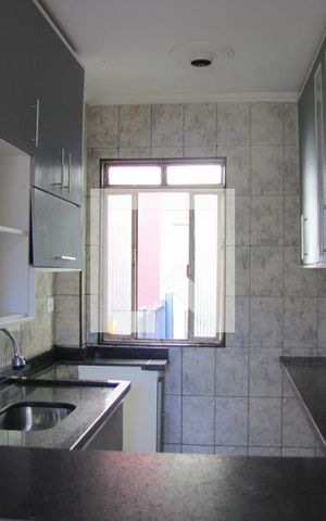 Apartamento à venda com 45m², 2 quartos e 2 vagasCozinha