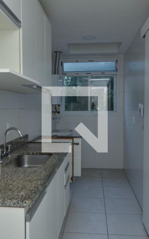 Apartamento à venda com 90m², 3 quartos e 2 vagas Apartamento à venda com 90m², 3 quartos e 2 vagasCozinha