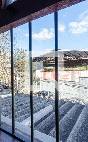 Casa à venda com 194m², 3 quartos e 2 vagas Casa à venda com 194m², 3 quartos e 2 vagasQuarto 1