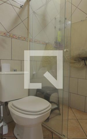 Casa à venda com 344m², 3 quartos e 4 vagasBanheiro de serviço