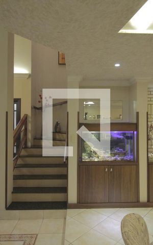 Casa à venda com 344m², 3 quartos e 4 vagasSala