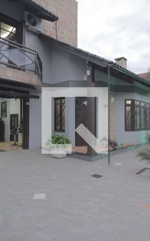 Casa à venda com 344m², 3 quartos e 4 vagasÁrea externa