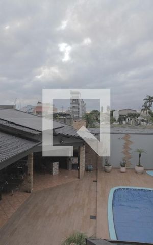 Casa à venda com 344m², 3 quartos e 4 vagasVista da Sacada