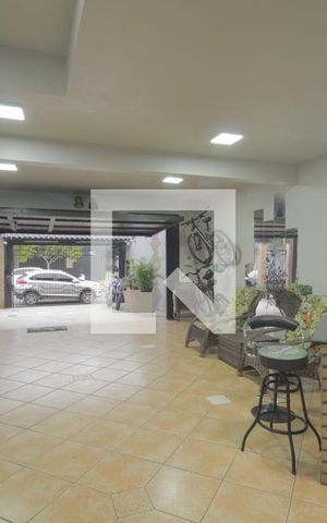 Casa à venda com 344m², 3 quartos e 4 vagasGaragem