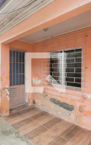 Casa à venda com 300m², 3 quartos e 4 vagasFachada