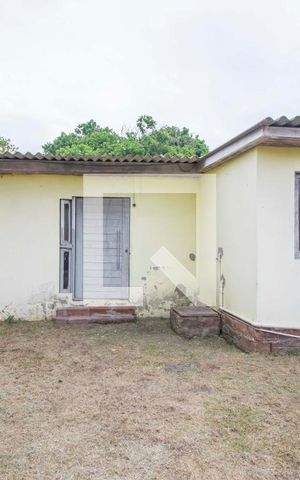Casa à venda com 300m², 3 quartos e 4 vagasFachada