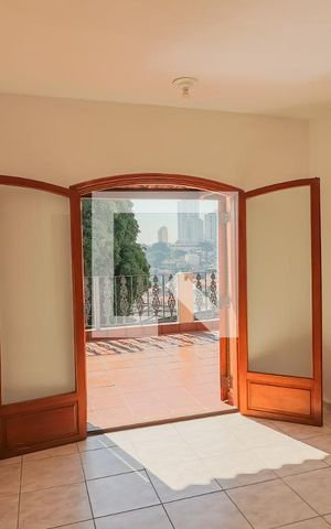 Casa para alugar com 252m², 5 quartos e 4 vagas Casa para alugar com 252m², 5 quartos e 4 vagasQuarto 1